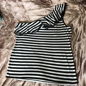 Asymmetrical ruffled top